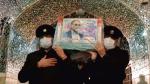 Pożegnanie zabitego szefa programu atomowego Iranu prof. Mohsena Fachrizadeha w świątyni Imama Rezy  w Meszhedzie, drugim co do wielkości mieście kraju, odbyło się  w niedzielę. Pogrzeb  w poniedziałek w stolicy, Teheranie. Tylko  z udziałem rodziny  i dygnitarzy 