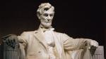 Nikt tak bardzo nie podzielił Amerykanów  jak Abraham Lincoln. Żaden amerykański prezydent nie budził bowiem tak wielkiego uwielbienia jednych i skrajnej nienawiści drugich. Dla Jankesów jego postać stała się symbolem jedności państwa i wolności jego obywateli, dla mieszkańców Południa był tyranem, który pogrzebał ich kulturę 