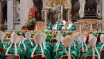 Czy pomysł niemieckich katolików,  by w obradach Drogi Synodalnej uczestniczyli po połowie świeccy  i biskupi, z prawem głosu jest krokiem  w dobrym kierunku? Na zdjęciu  msza w dniu rozpoczęcia obrad synodu na temat Amazonii,  Watykan, 6 października 2019 r.