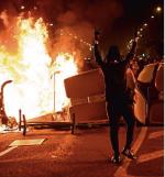 Najbardziej gwałtowny przebieg mają protesty w Barcelonie 