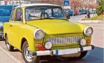 Historia kontra nowoczesność. Trabant powrócił i nawet wyprzedził w statystyce rejestracji Teslę  