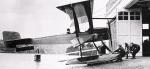 Jednosilnikowy, dwupłatowy wodnosamolot Bluebill B&W Model 1. 15 czerwca 1916 r. William E. Boeing pilotowanym przez siebie bluebillem obleciał jezioro Lake Union w Seattle, a miesiąc później założył firmę Pacific Aero Products Company 