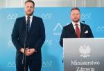 Minister Łukasz Szumowski i Wiceminister Janusz Cieszyński twierdzą, że w sprawie respiratorów powiedziieli już wszystko 