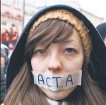 Pikieta przeciwko podpisaniu przez polski rząd umowy ACTA,   styczeń 2012 r., Lublin. Młodzi ludzie w Polsce odebrali ją jako zamach na ich internetową wolność