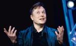 Elon Musk inwestuje w kryptowaluty swoje prywatne pieniądze,  a także swoich spółek – Tesli i SpaceX  