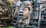 Fragment świątyni w Lamanai – niegdyś jednym ze znaczących  miast cywilizacji Majów, położonym w północnym Belize 