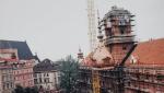 Montaż hełmu na wieży zegarowej Zamku, 6 lipca 1974