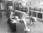 Sporządzanie tabel spisu powszechnego w USA z 1954 r. za pomocą komputera UNIVAC 