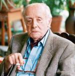 Jerzy Giedroyc (1906–2000) był wydawcą, publicystą, politykiem  i działaczem emigracyjnym. W 1946 r. założył we Francji Instytut Literacki,  w którym wydawał m.in. miesięcznik „Kultura” 