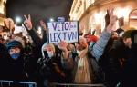 Protesty w sprawie wolnych mediów w niedzielę w Warszawie 