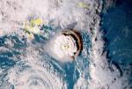 Wybuch wulkanu Hunga Tonga Hunga Ha’apa na zdjęciu z japońskiego satelity 