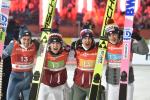 Piotr Żyła, Andrzej Stękała, Kamil Stoch i Dawid Kubacki – brązowi medaliści ubiegłorocznych mistrzostw świata w Oberstdorfie