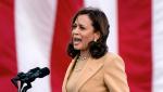 Wiceprezydent Kamala Harris ma w czwartek w Warszawie załagodzić spór USA z Polską