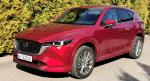 Mazda CX-5 startuje z ceną 156 900 zł (2,0 l 165 KM). Wersja z silnikiem 2,5 litra to wydatek od 184 900 zł