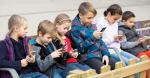 Korzystanie z mediów społecznościowych obniża satysfakcję z życia dzieciom w wieku 11–15 lat