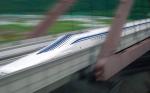 Podczas majowych testów japoński Chuo Shinkansen, kolejna wersja legendarnego pociągu, tym razem poruszająca się na poduszce magnetycznej, osiągnęła prędkość 501 km/h