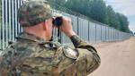 Na wybudowanym wzdłuż granicy z Białorusią murze instalowane są m.in. kamery i detektory ruchu