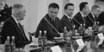 Jarosław Gowin (Porozumienie), Szymon Hołownia (Polska 2050), Krzysztof Bosak (Konfederacja), Władysław Kosiniak-Kamysz (PSL) oraz Krzysztof Gawkowski (SLD) podczas posiedzenia Rady Bezpieczeństwa Narodowego, 28 marca b.r.