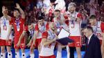 Reprezentacja Polski na podium ze srebrnymi medalami