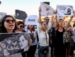 Demonstracja poparcia dla irańskich kobiet w Montpellier we Francji