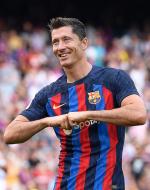 Robert Lewandowski w pierwszym meczu Barcelony z Interem zagrał słabo, trudno było dostrzec go na boisku. Dziś powinien bardziej pomóc drużynie na Camp Nou