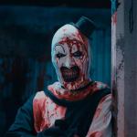 Terrifier 2. Masakra w Święta”, reż. Damien Leone, dystr. Monolith Films