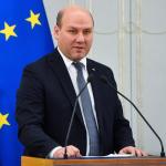 Minister Szymon Szynkowski vel Sęk przestrzegał opozycję przed składaniem poprawek
