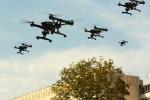 Roje dronów wspartych przez sztuczną inteligencję mogą skutecznie niszczyć wojska przeciwnika albo prowadzić rozpoznanie