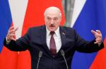 Oficjalnie Aleksander Łukaszenko boi się Zachodu, a tak naprawdę – Kremla