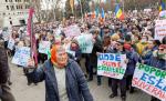 W Kiszyniowie co niedziela odbywają się antyrządowe protesty. Na zdjęciu manifestacja zorganizowana 19 lutego