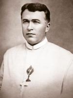 Abp Jan Maria Michal Kowalski (1871–1942; zdjęcie z ok. 1938 r.), którego Mateczka Kozłowska namaściła na zwierzchnika najpierw zgromadzenia, a potem całego Kościoła mariawitów. Trudno o wątpliwości co do natury łączącej ich relacji