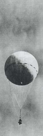 Jeden z 9 tys. bojowych balonów Fu-go. Japończycy próbowali atakować nimi USA