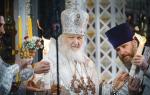 Patriarcha Cyryl podczas nabożeństwa wielkanocnego. Moskwa, 23 kwietnia 2022 r.