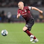 Andrés Iniesta grał już w Japonii, a teraz ma przyciągnąć na trybuny kibiców w Zjednoczonych Emiratach Arabskich