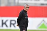 Fernando Santos reprezentację Polski prowadził w sześciu meczach, wygrał tylko trzy