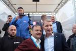 Björn Höcke (z prawej), lider radykalnego nacjonalistycznego skrzydła w AfD