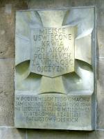 Tablica pamięci na budynku siedziby Gestapo przy alei Szucha 25 (od 18 kwietnia 1952 r.: Mauzoleum Walki i Męczeństwa)