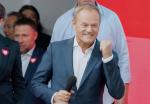 Po ogłoszeniu wyników exit poll Donald Tusk ogłosił, że opozycja zabierze władzę PiS i Jarosławowi Kaczyńskiemu