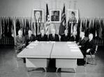 Komisja Warrena – specjalna komisja śledcza powołana 29 listopada 1963 r. w celu zbadania sprawy zabójstwa prezydenta Johna F. Kennedy’ego