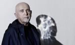 Peter Gabriel wzbogacił muzykę instalacjami, teledyskami