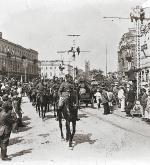 Defilada Wojska Polskiego na Chreszczatyku. Kijów, 9 maja 1920 r.