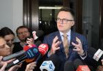 Marszałek Szymon Hołownia obiecał, że zamrażarka definitywnie zniknie z Sejmu