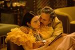 Emma Stone i Mark Ruffalo w „Biednych istotach”. Od piątku w kinach