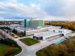Powstanie nowego SOR było dla radomskiego szpitala najpilniejszą inwestycją. Nowy obiekt o powierzchni użytkowej 6,4 tys. mkw. posiada dwie kondygnacje naziemne i jedną podziemną