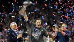 Tom Brady z New England Patriots świętuje zdobycie Super Bowl. Fot. AFP