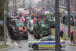 Rolnicy blokują drogi nie tylko przy granicy z Ukariną, ale także m.in. w Olsztynie (zdjęcie)