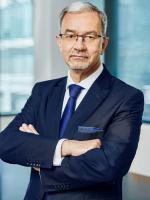 Jerzy Kwieciński, wiceprezes Banku Pekao S.A., nadzorujący pion bankowości korporacyjnej, rynków i bankowości inwestycyjnej