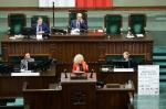 Na sali sejmowej pojawił się paragon przedstawiający koszty związane z zakazem aborcji w Polsce