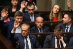 Komisję nadwyczajną do spraw projektów ustaw aborcyjnych posłowie powołali 12 kwietnia (na zdjęciu: członkowie rządu w Sejmie)