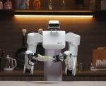 Astribot skonstruował robota S1, który wykonuje zadania domowe niezwykle szybko i precyzyjnie